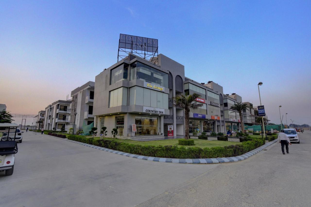 Country Inn Hotels & Resorts Vrindāvan Extérieur photo