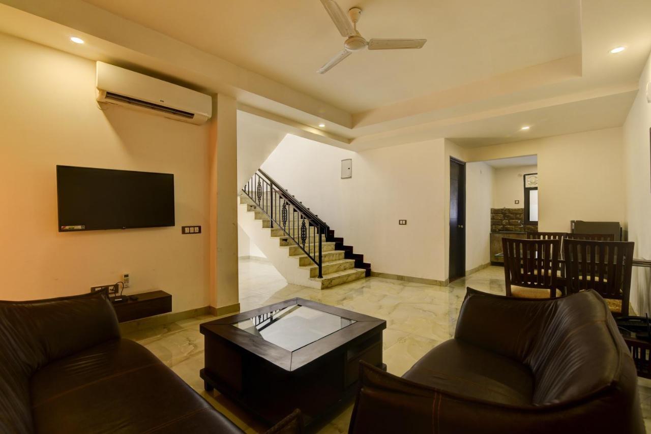 Country Inn Hotels & Resorts Vrindāvan Extérieur photo