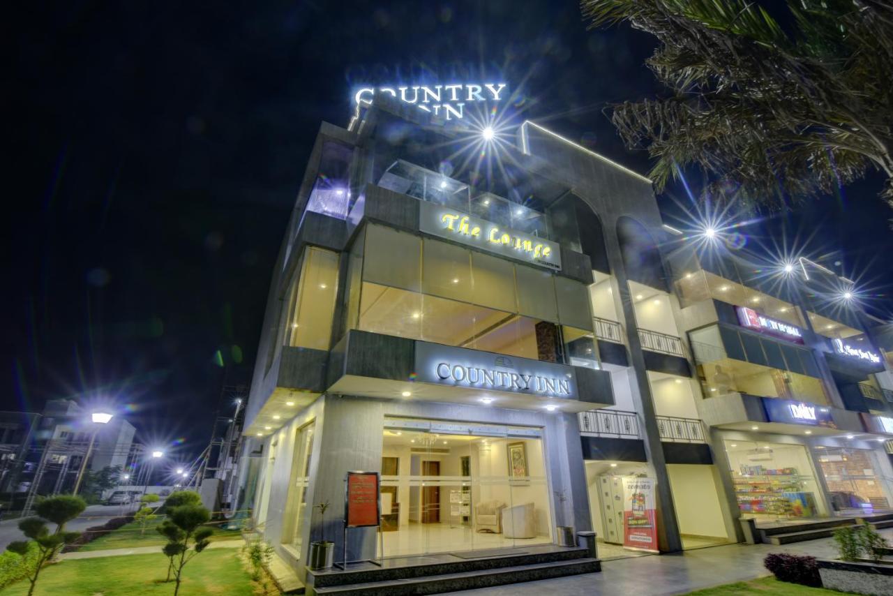 Country Inn Hotels & Resorts Vrindāvan Extérieur photo