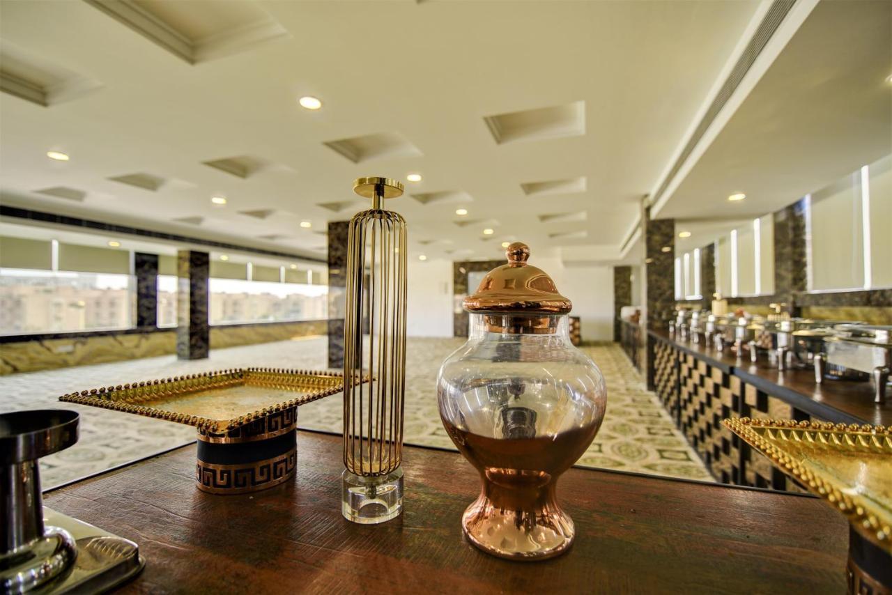 Country Inn Hotels & Resorts Vrindāvan Extérieur photo